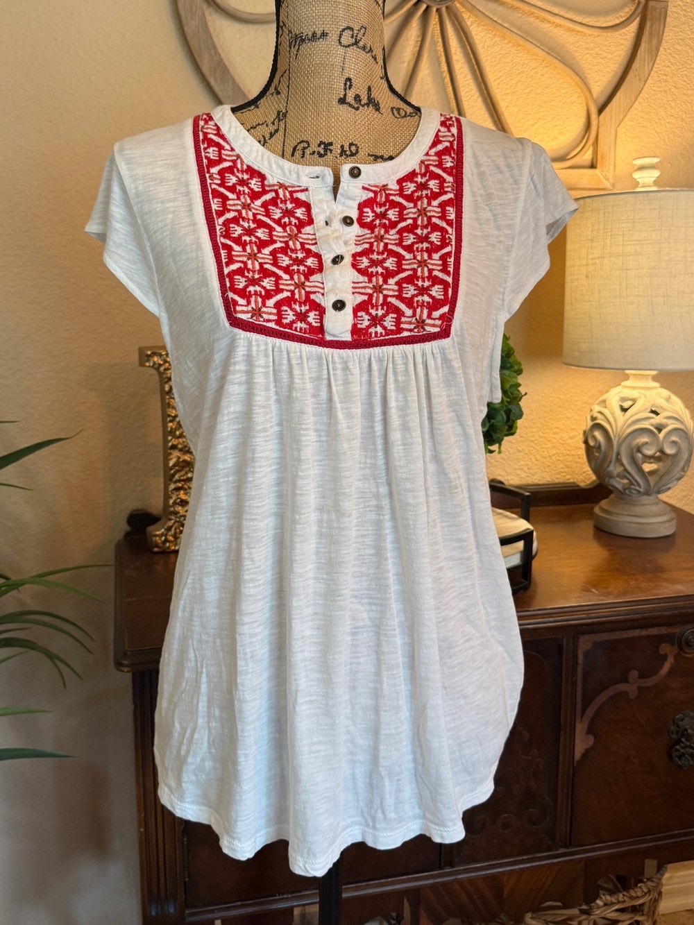 Lucky Brand Boho White Short-Sleeve Top with Red Embroidered Front